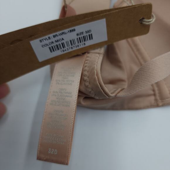 SKIMS Wireless Form T Shirt Demi Bra in Mica Size 32D - Picture 9 of 9